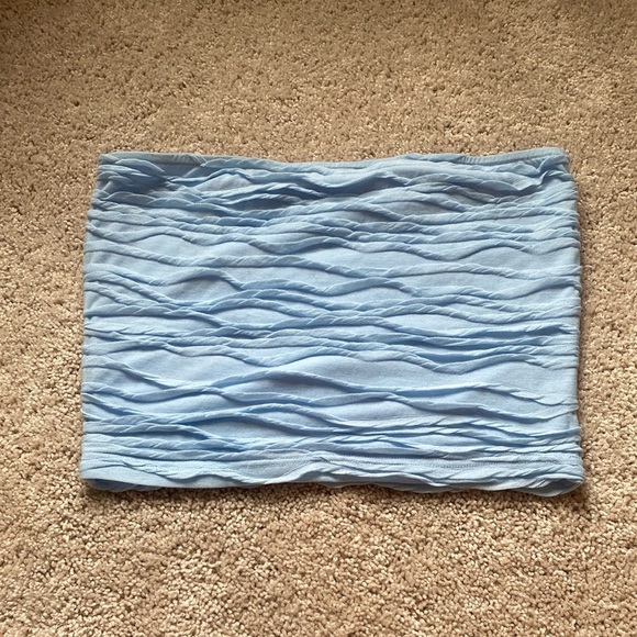 Pink Lily Blue Textured Women's Top - Picture 6 of 6